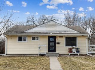 5801 Rhode Island Ave N, Crystal, MN 55428