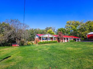 121 Allen Cope Rd, Frenchburg, KY 40322