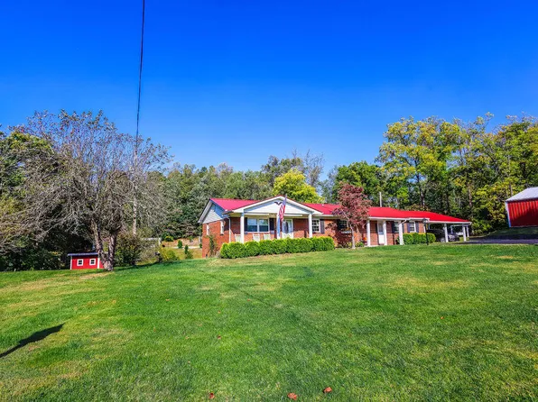 121 Allen Cope Rd, Frenchburg, KY 40322