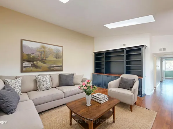 8866 Tulare Dr Unit 301H, Huntington Beach, CA 92646