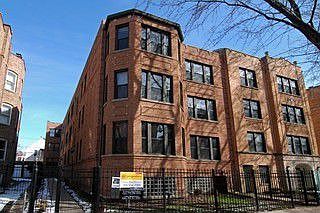 4th image of 1238 W Carmen Ave APT 3S