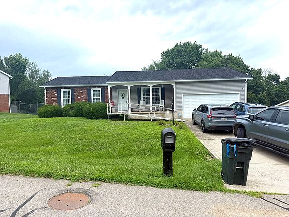 3rd image of 92 Clayburne Blvd