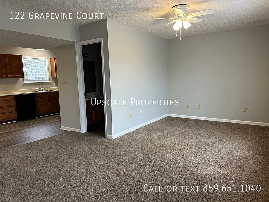 122 Grapevine Court — Photo 3