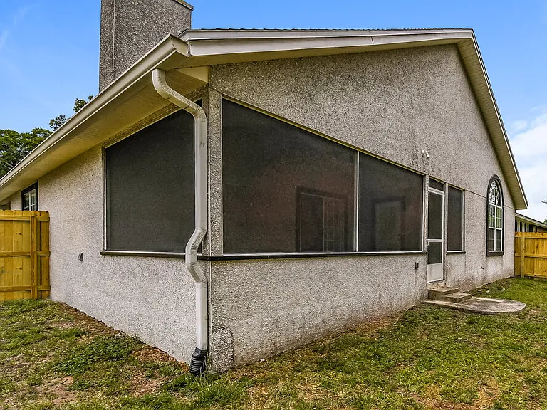 6065 Winding Bridge Dr — Photo 16