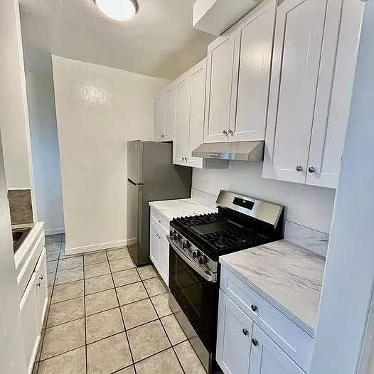 439 Union Dr #7 — Photo 2