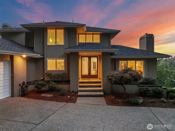 7926 139th Avenue SE, Newcastle, WA 98059
