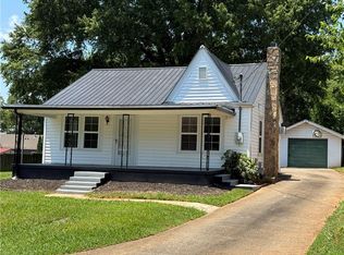 1220 Harmony St, Gainesville, GA 30501
