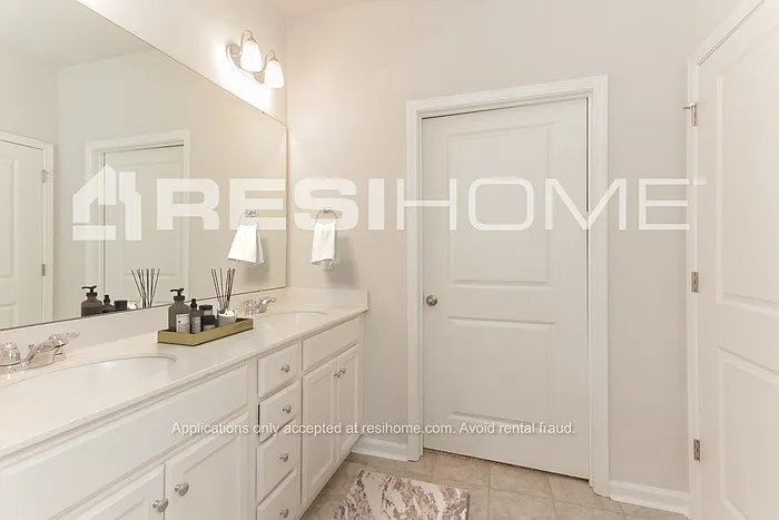 9105 Old Mine Alleyway Rd — Photo 11