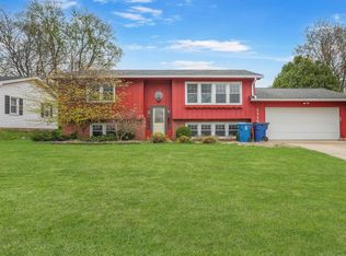 1118 Leona Ave, Waterloo, IA 50702