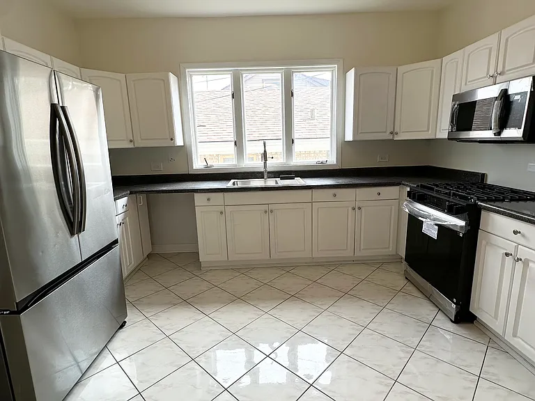 4535 N Moody Ave #1 — Photo 8