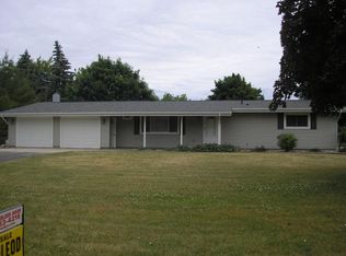 1609 Van Geisen Rd, Caro, MI 48723