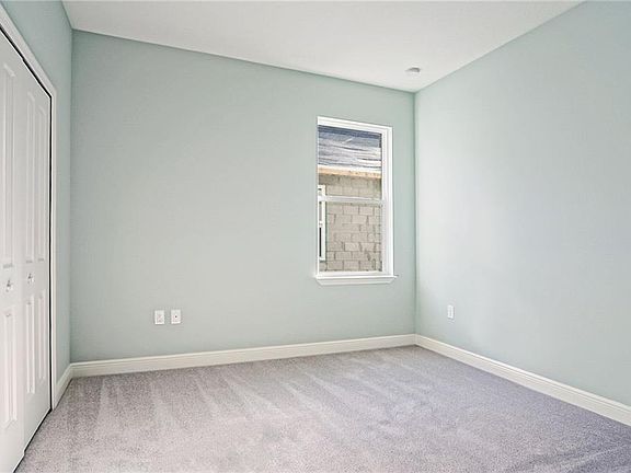 4th image of 3465 Wild Banyan Way