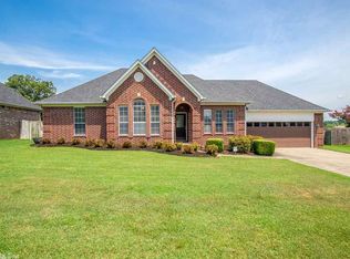 2520 Marie Dr, Conway, AR 72034