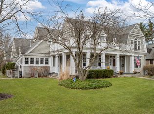 780 Prairie Rd, Glencoe, IL 60022