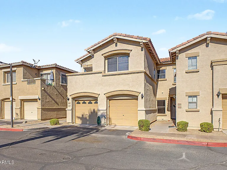 525 N Miller Rd #228 — Photo 3
