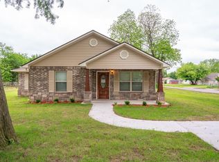 2223 N 31st St, Fort Smith, AR 72904
