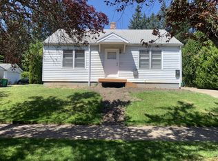 1619 21st Ave, Forest Grove, OR 97116