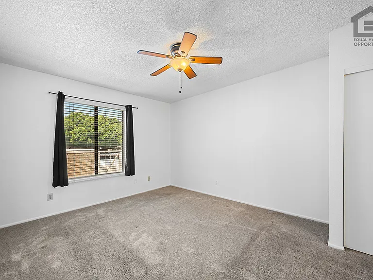 5757 W Eugie Ave #2076 — Photo 13