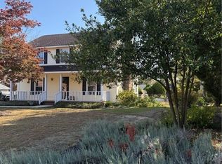 3733 Masters Dr, Hope Mills, NC 28348