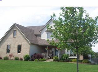 6685 Goldwin Dr, Brighton, MI
