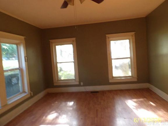 5th image of 303 Schoonover St