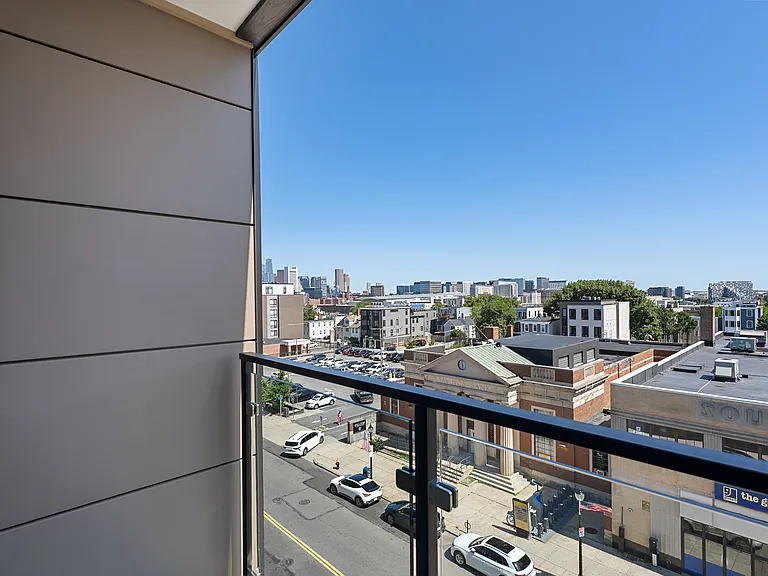 457 W Broadway #502 — Photo 25