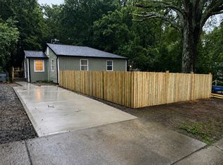 1802 Academy St, Charlotte, NC 28205