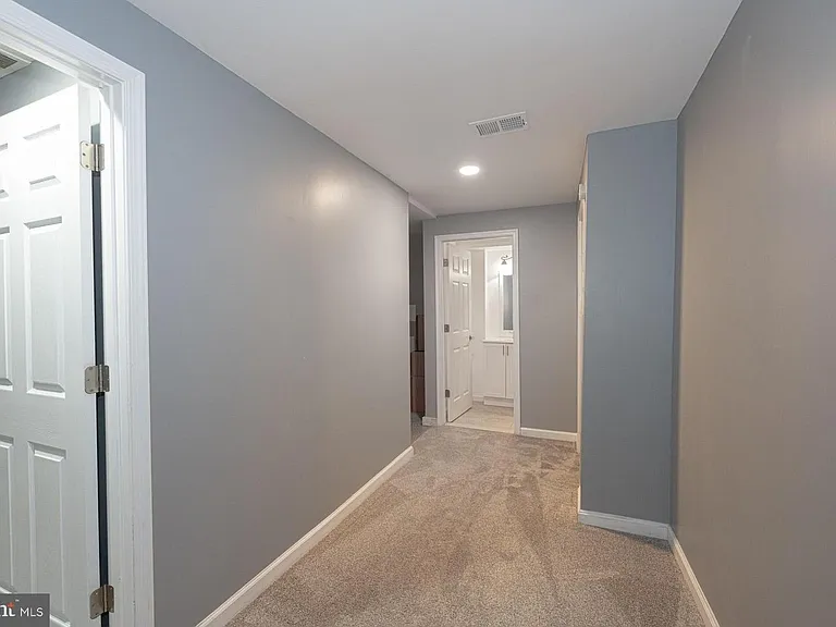 14263 Heritage Crossing Ln — Photo 25