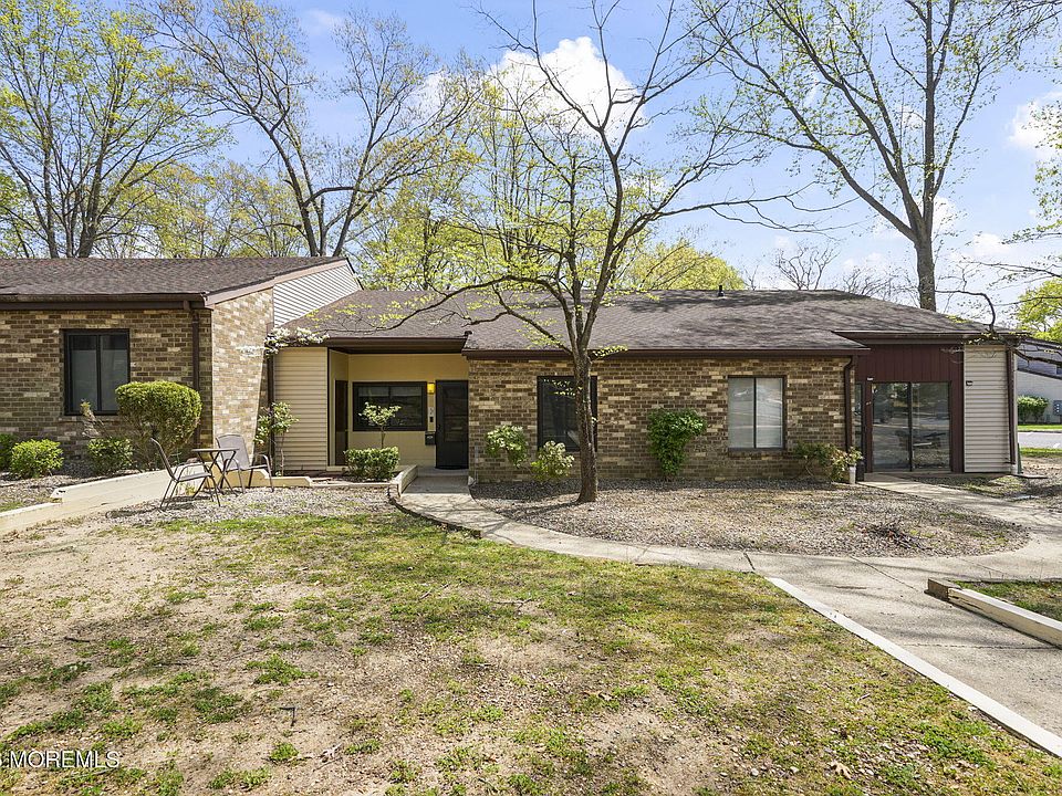 1st image of 90 Arrowood Road #E