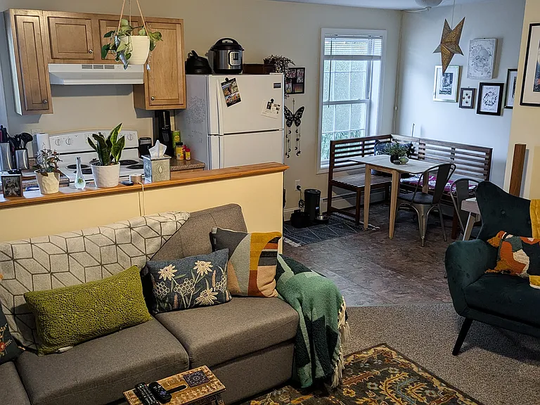 8 Kossuth St #202 — Photo 7