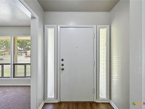5th image of 1514 Carrollton Ave