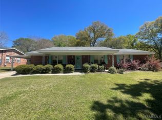 133 Lawrence St, Prattville, AL 36067
