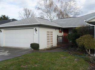 808 SE Sentry Dr, College Place, WA 99324