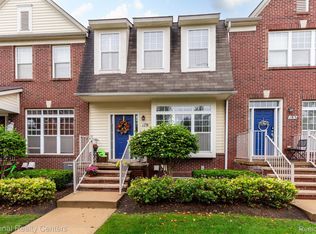 179 Center Blvd, Wixom, MI 48393