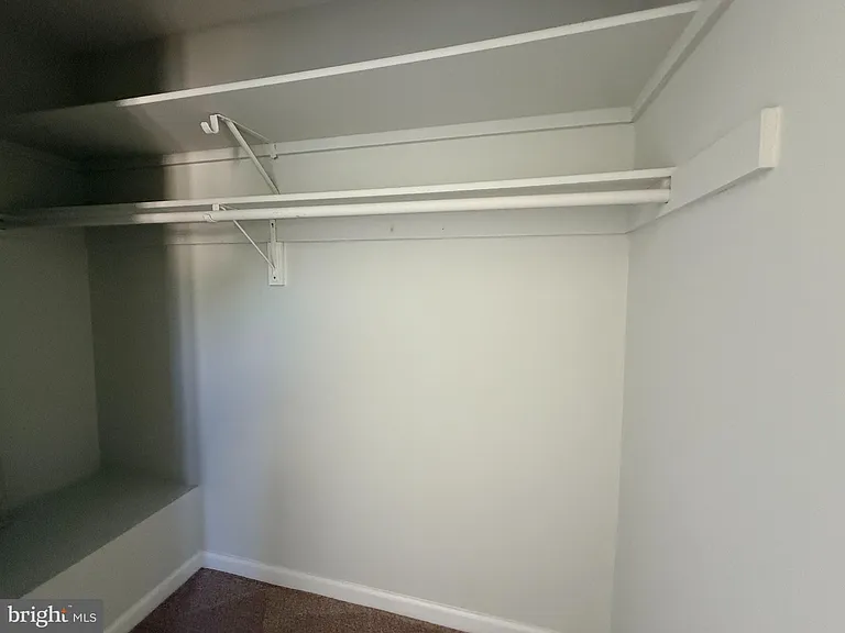 47 King Henry Cir #47 — Photo 19