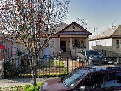 1426 E 21st St, Los Angeles, CA, 90011