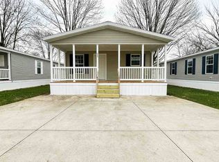 7055 Quarry Rd #235, Amherst, OH 44001