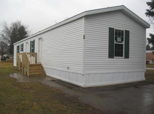 68 Brookside Mnr, Goshen, IN 46526