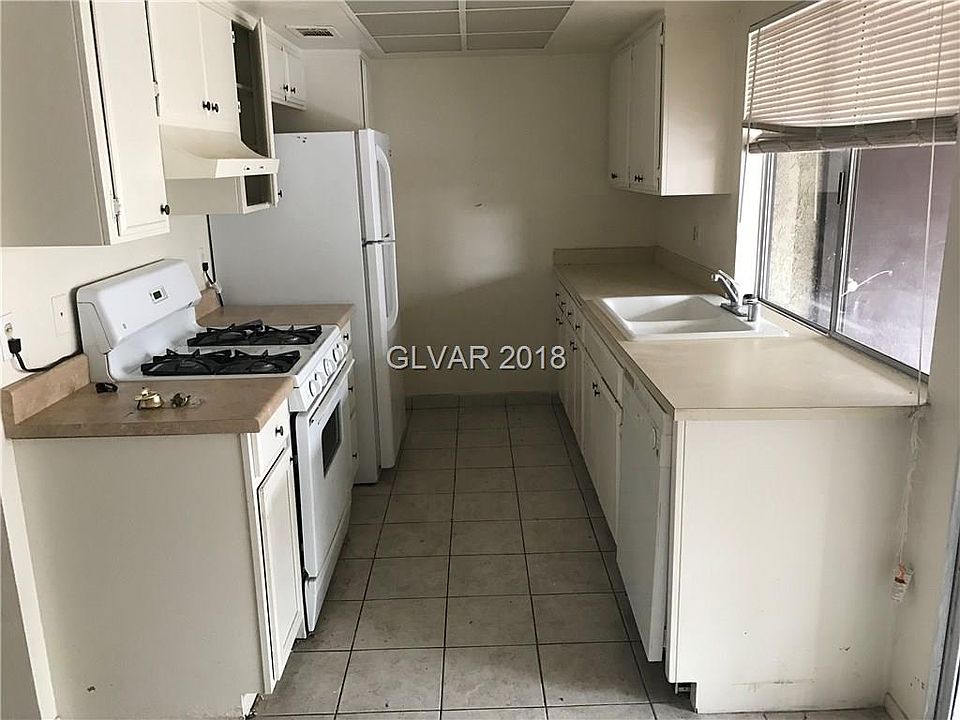 2nd image of 1405 Vegas Valley Dr APT 62