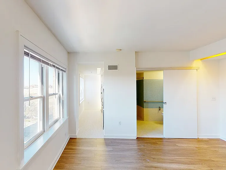 Dining/Living room