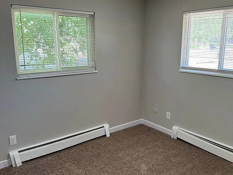2915 Straus Ln. — Photo 18