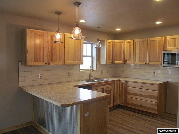 2nd image of 402 Kennaday