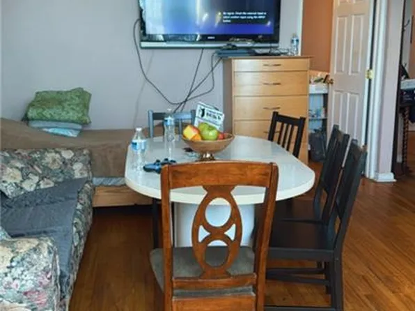 3165 Nostrand Avenue image 11 of 18