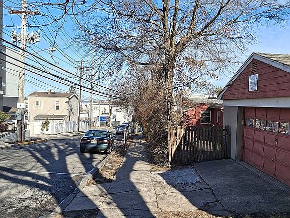 4th image of 3602 Liberty Ave