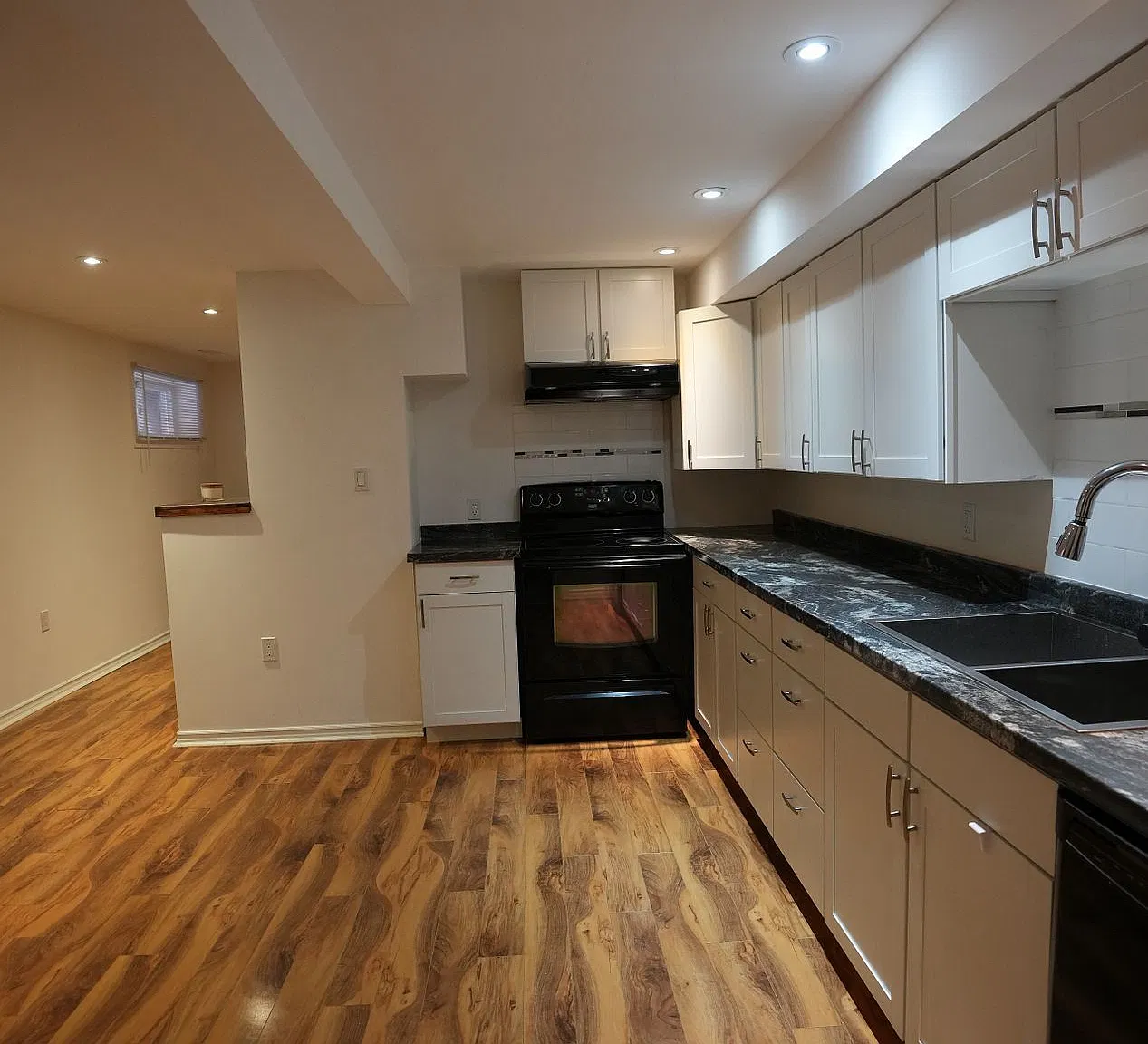 1 bed, $1,600 — Photo 4
