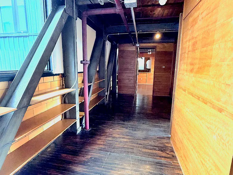 111 W Norris St — Photo 3