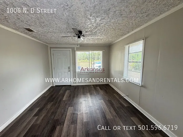 1006 N D St — Photo 2