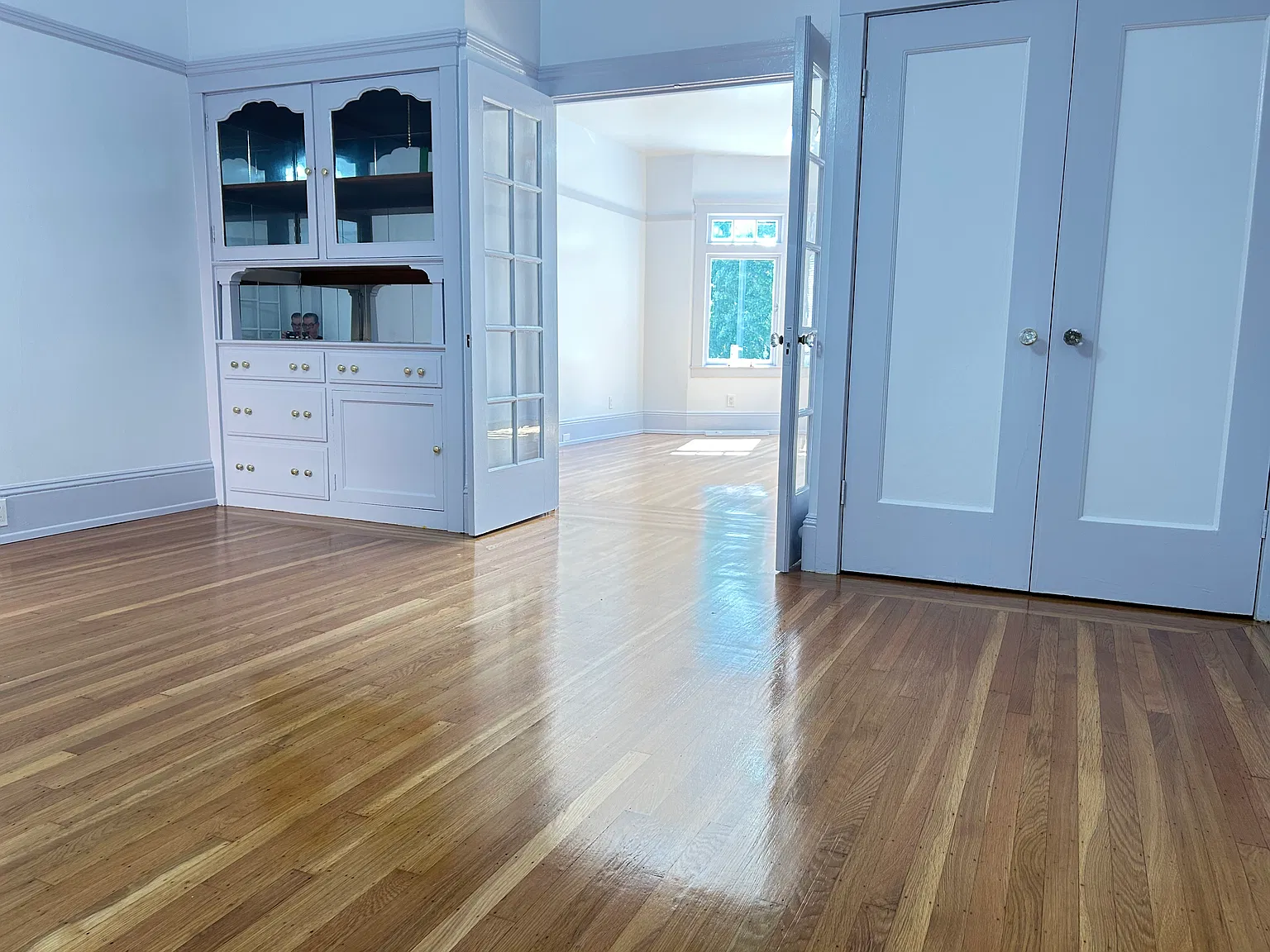 2 bed, $7,200 — Photo 4