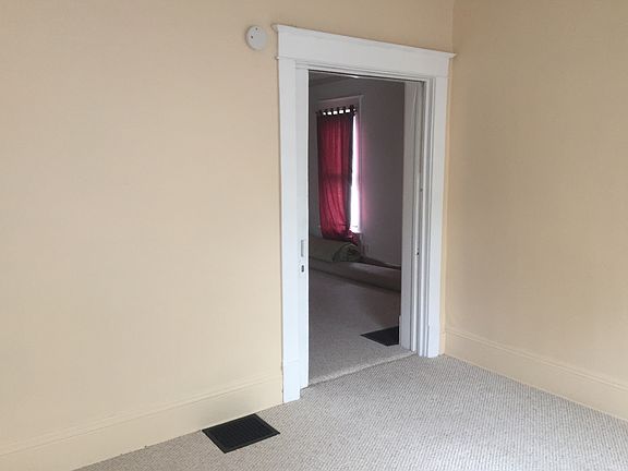 Master Bedroom w/ sliding door