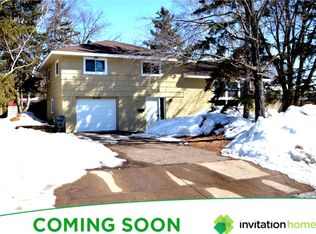6124 Scott Ave N, Brooklyn Center, MN 55429